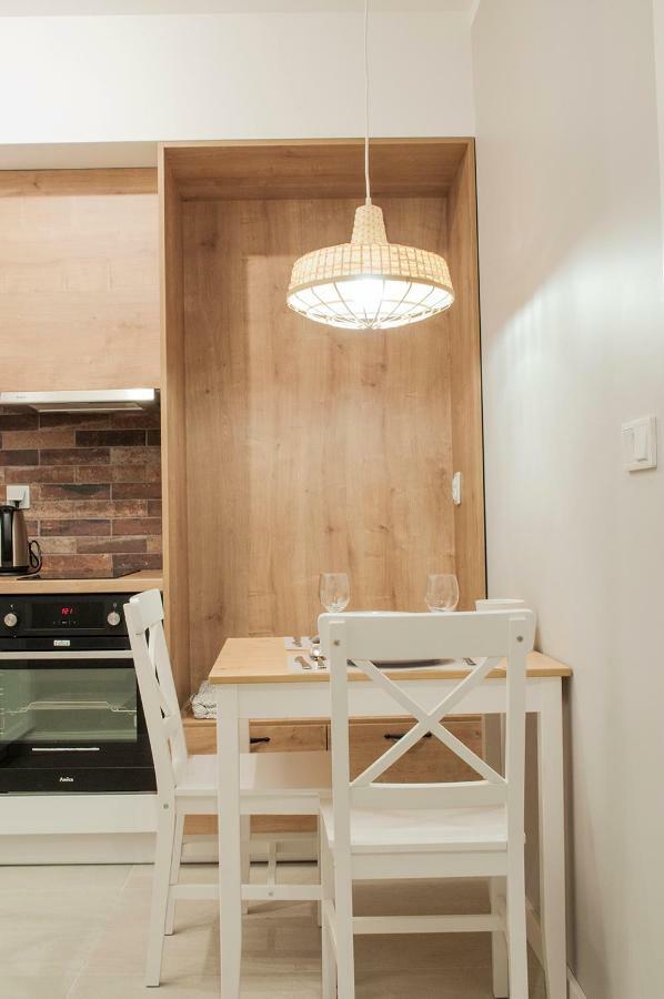 Brown Sugar | Free Garage | 2 Separate Rooms Cracóvia Exterior foto